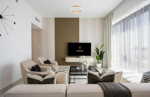 Dubai Maritime City Apartment | Luxury Waterfront 2BR with Resort Amenities