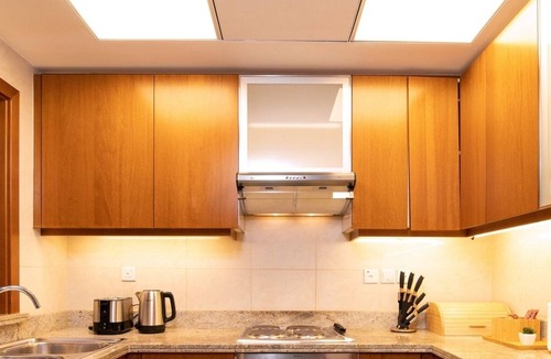 Sheikh Zayed Road Apartment | Magnificent 1BR Next to Burj Khalifa and Dubai Mall