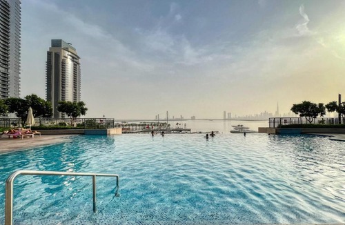 Dubai Apartment | Majestic Stay at Dubai Creek Residences