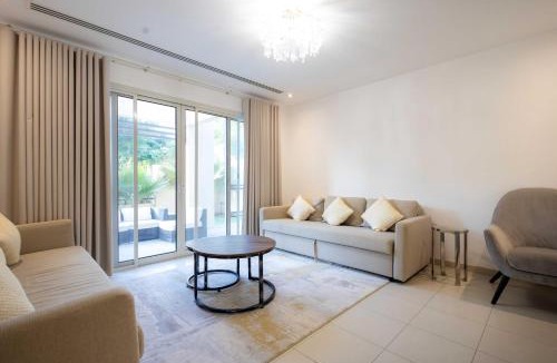 Al Riffa Villa | Malibu Luxe I Private Pool I 5 bed Villa