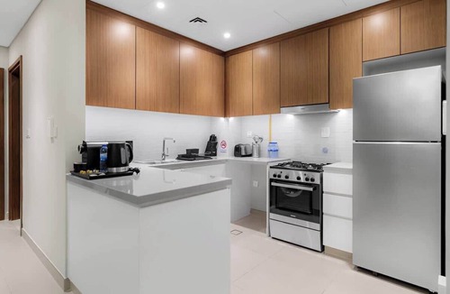 Al Sufouh 2 Apartment | Masakn Canal View Apartment in Dubai Marina