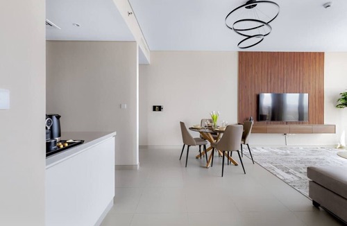 Al Sufouh 2 Apartment | Masakn Canal View Apartment in Dubai Marina