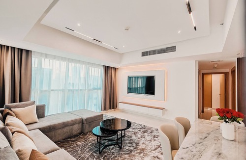 Al Danah Apartment | Modern Family Apartment Abu Dhabi, 2-BD Beach View