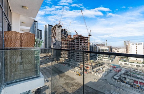 Nad Al Sheba Apartment | Modern Luxe Studio in the Heart of Meydan