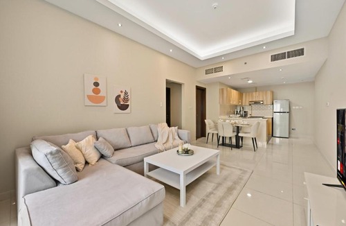 Dubai Sports City Apartment | Modern Luxury 2BR Apartment In Dubai Sports City