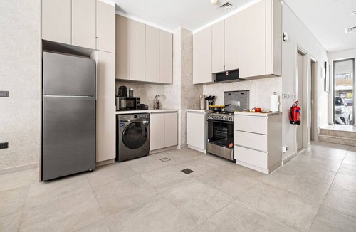 Dubai Villa | New 2.5BR Villa With PS5 & Garden Near Dubai Mall