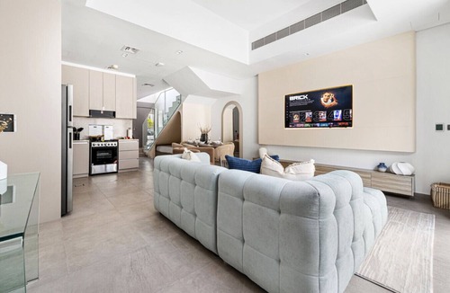 Dubai Villa | New 2.5BR Villa With PS5 & Garden Near Dubai Mall