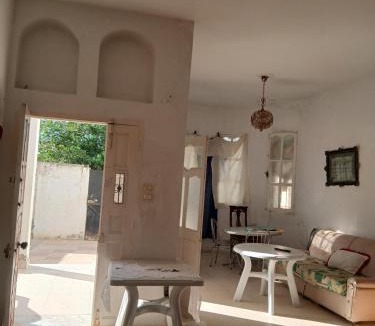 El Alia House | Nice Corniche House