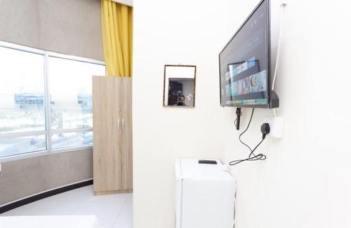 Dubai House | Nice Single Rooms for "girls" only in Dubai, Marina