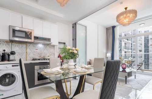 Discovery Gardens Apartment | Pearlz by Danube