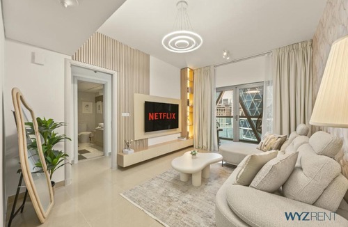 DIFC Apartment | Plush Winter Stay 1BR Park Tower DIFC & Museum