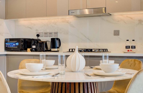Jadaf Apartment | Premium 1BR, Furnished with Pool View in Al Jaddaf