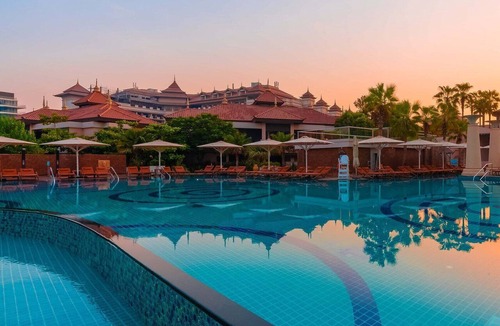 Dubai Apartment | Premium 2BR in Anantara Palm Jumeirah Sea View