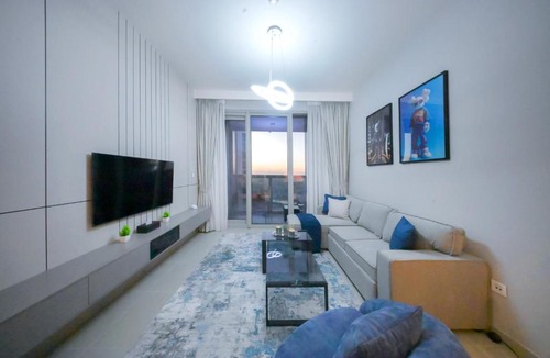 Discovery Gardens Apartment | PrimeForte Walk to Dubai Mall