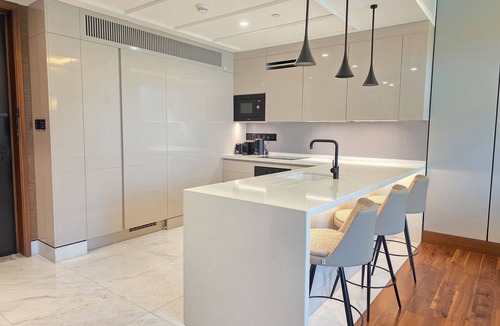 Dubai Apartment | Purple Homes Bluewaters Island