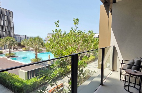 Dubai Apartment | Purple Homes Bluewaters Island