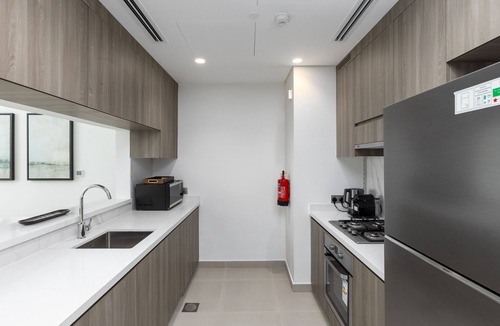 Abu Dhabi Apartment | Relaxed Yas living with Resort-Style Facilities