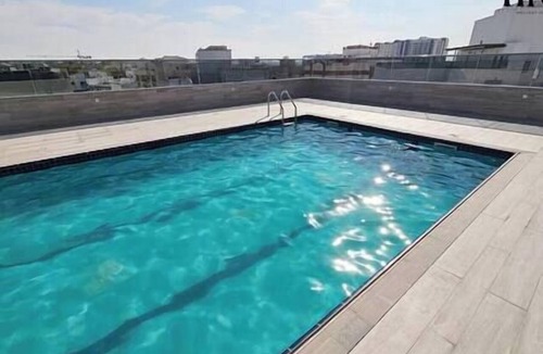 Dubai Apartment | Renovated Apt WFast WiFi Near Dubai Airport