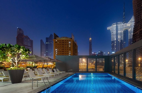 Al Wasl Hotel | Rove City Walk