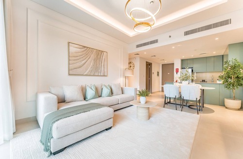 Al Wasl Apartment | Rustic 1BR Apartment, Perfect Walk to Central Park - Myrtle, Al Wasl