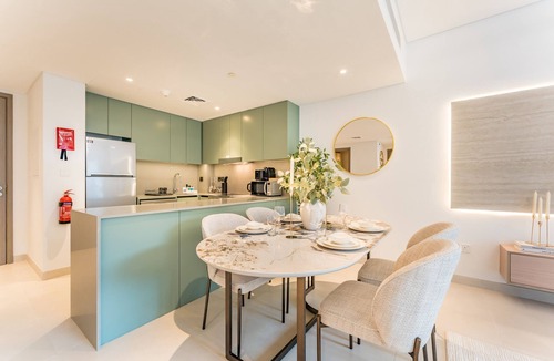 Al Wasl Apartment | Rustic 1BR Apartment, Perfect Walk to Central Park - Myrtle, Al Wasl