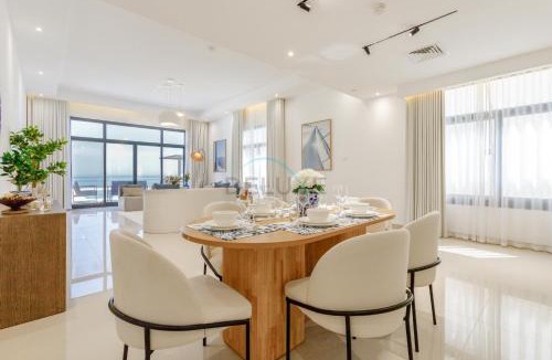 Sharm Villa | Sea Views 4BR and Assistant's Room Villa with Heated Pool, Sharm - Al Dana Villa, Al Dana Island by Deluxe Holiday Homes