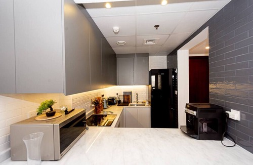 Al Hamra Village Apartment | Serene Lagoon Escape