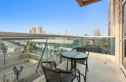 Jumeirah Village Triangle Apartment | Serenity Hideaway Studio In Al Manara