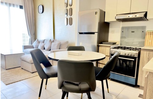 Dubai Apartment | Silk Valley - Luxury 1BR with beautiful Garden View
