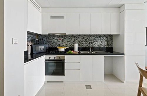 Sheikh Zayed Road Apartment | Sky High 1BR in City View with 41st Floor Views