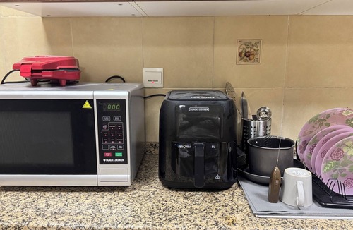 Baniyas East Apartment | Spacious 2BR Apartment ,3 Bathrooms ,Near Mall