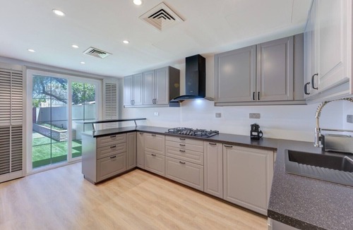 Arabian Ranches House | Spacious l 4 Bed Villa with Garden Pool and BBQ