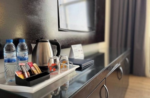 Ras Al Khaimah Apartment | Standard King Or Twin Room Near Corniche AlQawasim