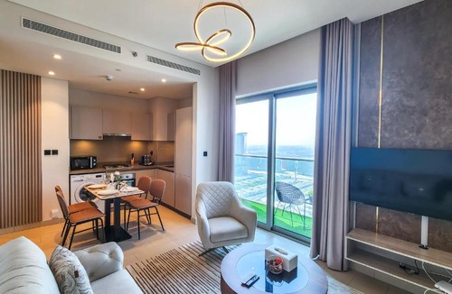 Dubai Apartment | STAY BY LATINEM Luxury 1BR Holiday Home CVR A2609 near Burj Khalifa