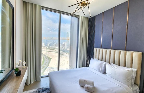 Dubai Apartment | STAY BY LATINEM Luxury 1BR Holiday Home CVR A2609 near Burj Khalifa