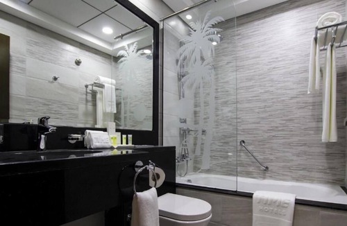 Dubai Apartment | Studio Apartment In Al Qusais By Luxury Bookings AD