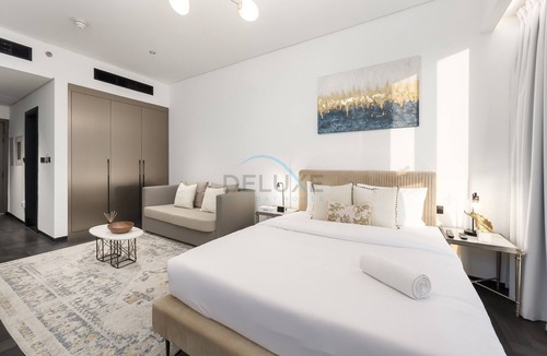 Jadaf Apartment | Studio Just Minutes’ Drive to Downtown, Close to Zabeel Stadium