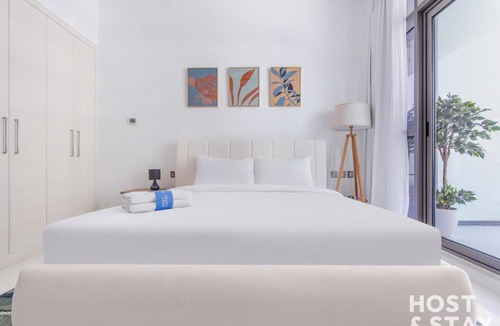 Dubai Apartment | Studio with view at Loreto Damac Hills - Host & Stay