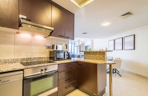 Bur Dubai Apartment | Stylish 2BR in Sky Gardens, DIFC by Deluxe Holiday Homes