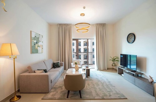 Khalifa City Apartment | Stylish 2BR w/Balcony | Yas Golf Fairways