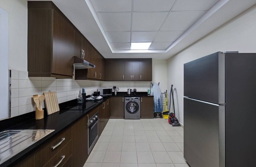 Trade Center Apartment | Stylish Vacation Home | Next to Sheikh Zayed Road