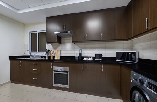 Trade Center Apartment | Stylish Vacation Home | Next to Sheikh Zayed Road