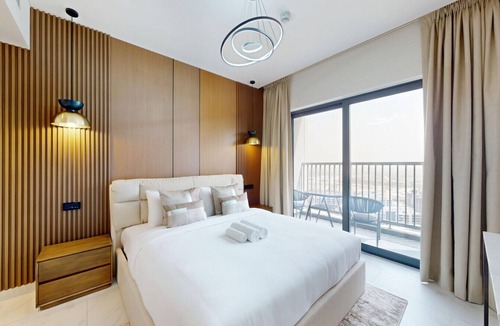 Nad Al Sheba Apartment | The Crest A - Premium Two Bedroom High-Rise Escape
