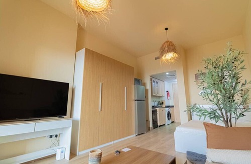 Al Hamra Village Apartment | The Sandstone Studio