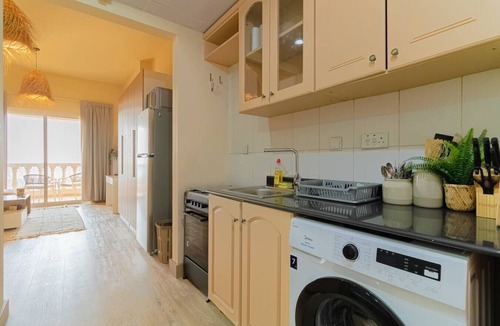 Al Hamra Village Apartment | The Sandstone Studio