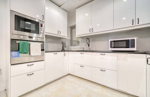 Palm Jumeirah Apartment | The Skyview Marina Penthouse near JBR