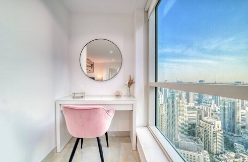 Palm Jumeirah Apartment | The Skyview Marina Penthouse near JBR