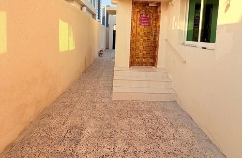 Sharjah House | TIDY Premium Hostel Male&Female LOWER BED Ajman