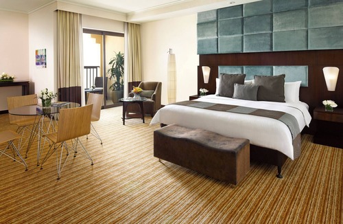 Al Maqta Hotel | Traders Hotel, Qaryat Al Beri