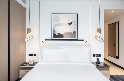 Dubai Marina Hotel | Vida Dubai Marina & Yacht Club